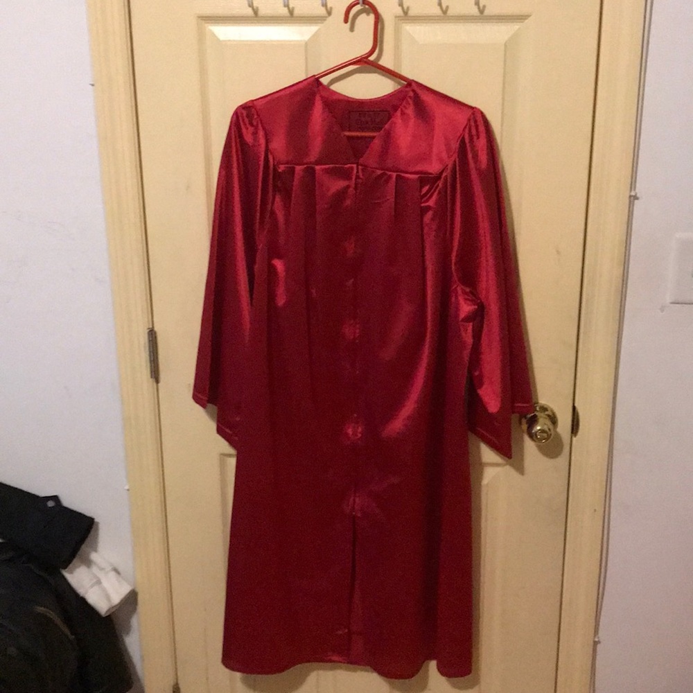 Graduation gown